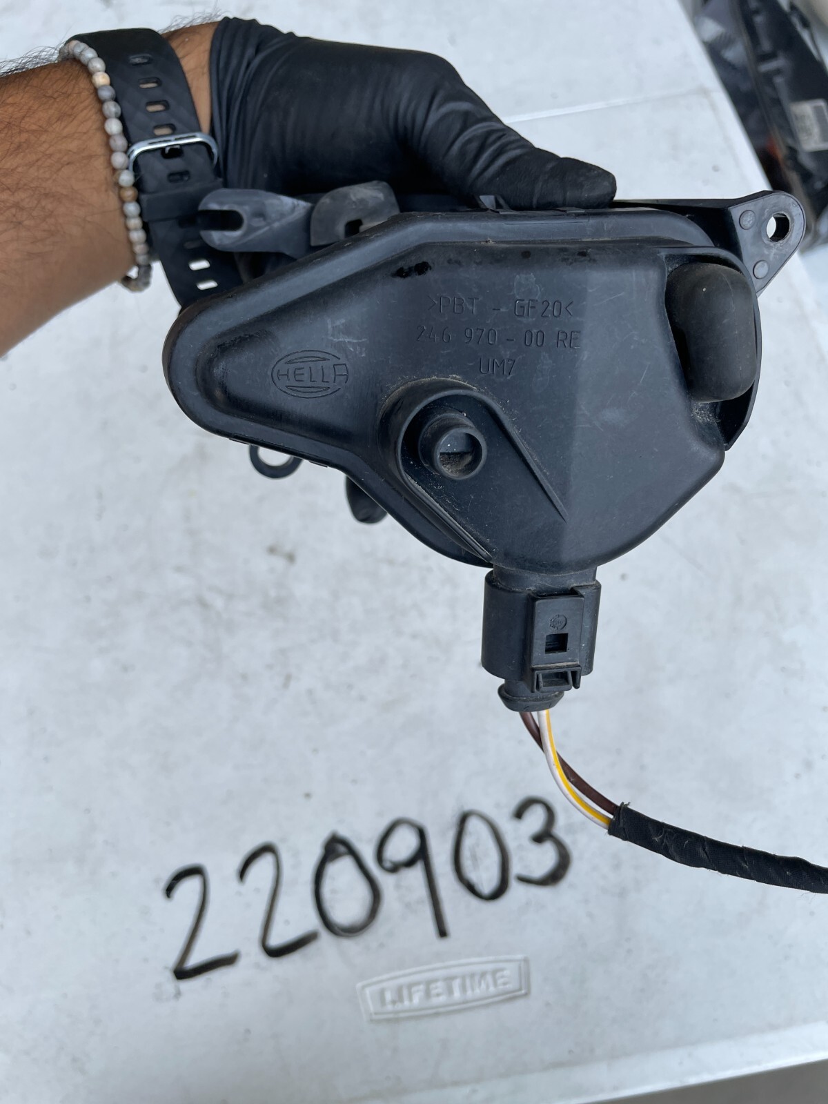 PASSENGER FRONT FOG LIGHT LAMP RIGHT AUDI A3 RH 06 - 08 OEM 24696800 - Image 7