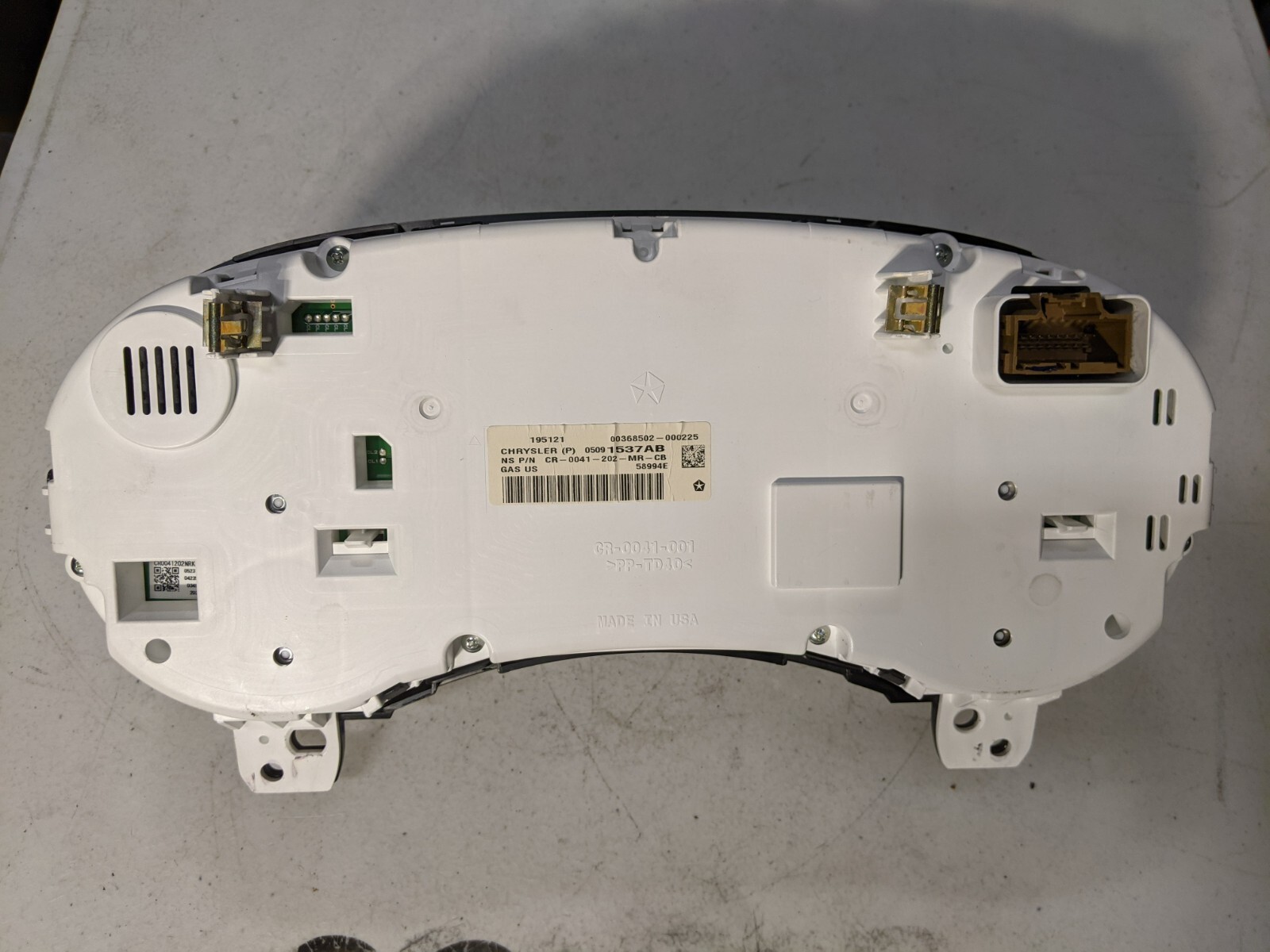 Speedometer Instrument Gauge Cluster 2013 Dodge Journey Dash Panel Gauges OEM - Image 3