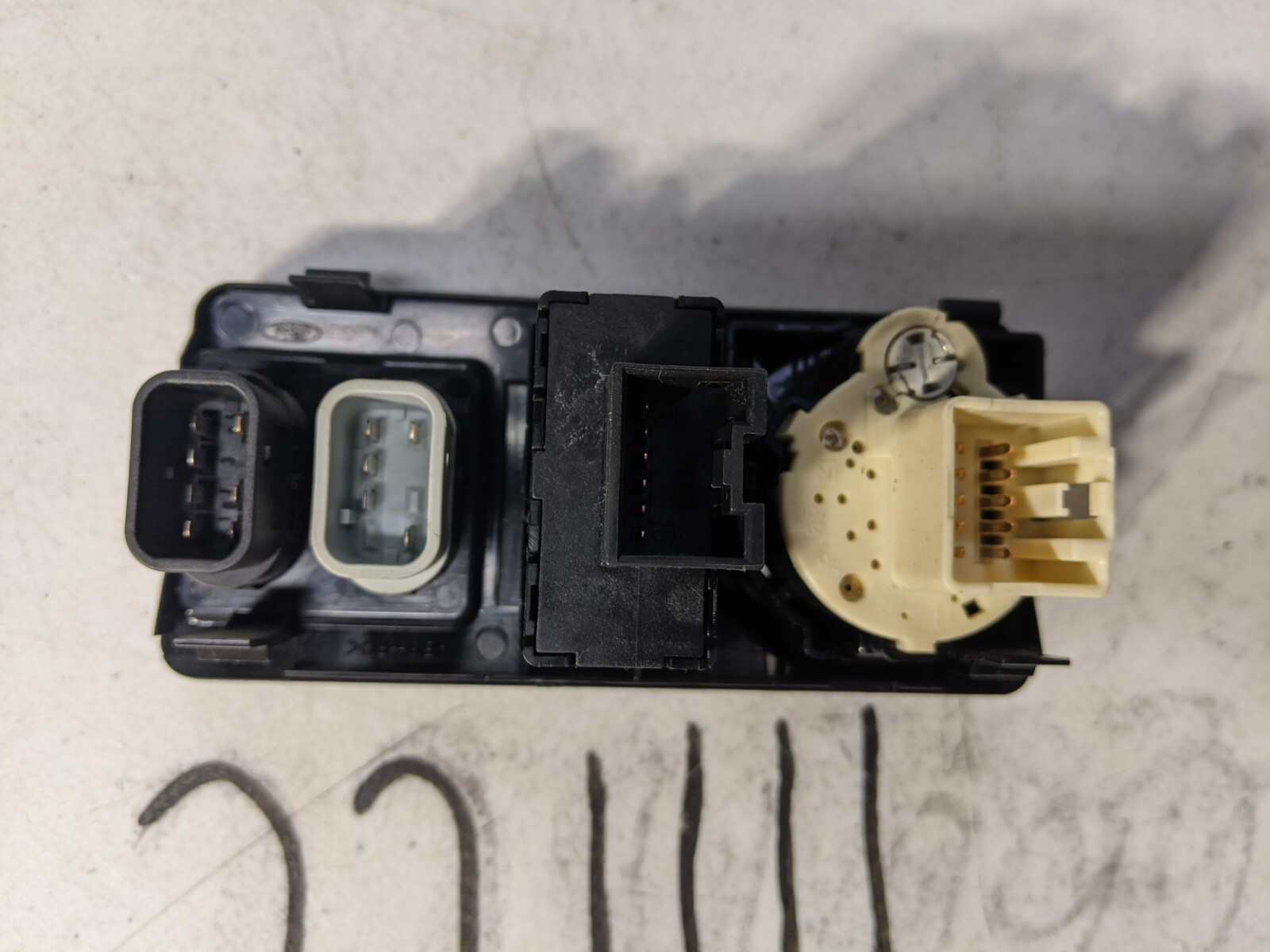 07 08 09 FORD TAURUS TRUNK RELEASE PEDAL ADJUST DIMMER HEADLIGHT FOG SWITCH OEM - Image 3