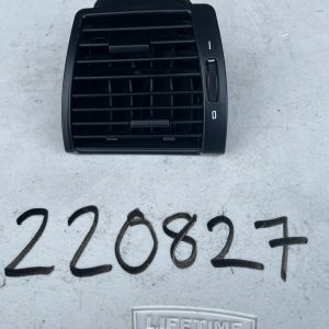 2000-2006 BMW E53 X5 FRONT LEFT DRIVER DASH PANEL A/C HEATER VENT OEM 8402215