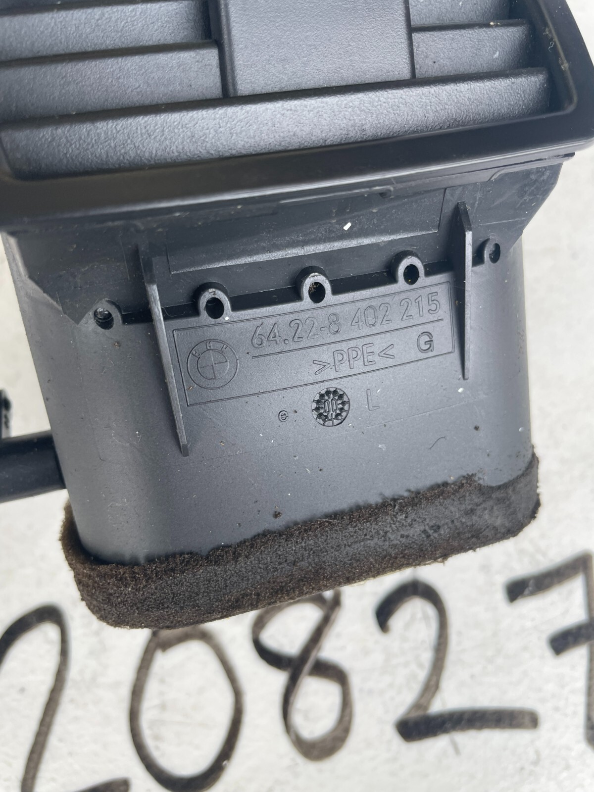 2000-2006 BMW E53 X5 FRONT LEFT DRIVER DASH PANEL A/C HEATER VENT OEM 8402215 - Image 8