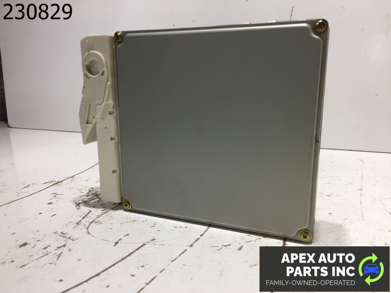 2002 2003 2004 Infinity Q45 Engine Control ECU MEC15041A1 Module 758 4B1-B4 - Image 8