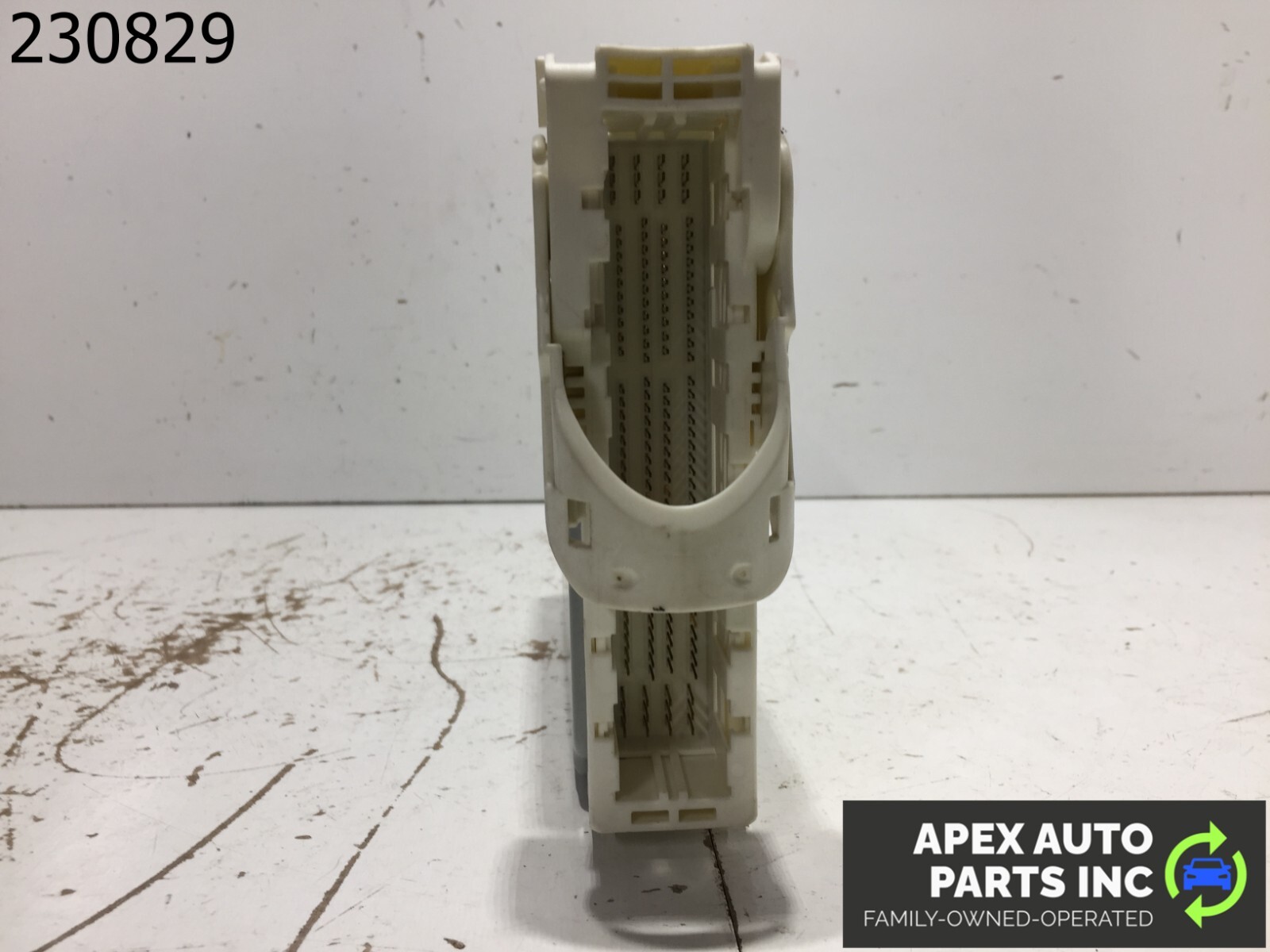 2002 2003 2004 Infinity Q45 Engine Control ECU MEC15041A1 Module 758 4B1-B4 - Image 9