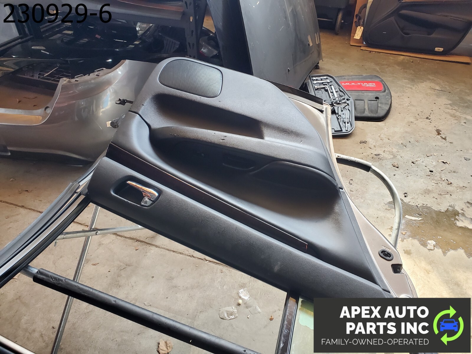 2007-13 Infiniti G35 G37 Sedan OEM Rear Left Driver Door Shell Panel - Image 4