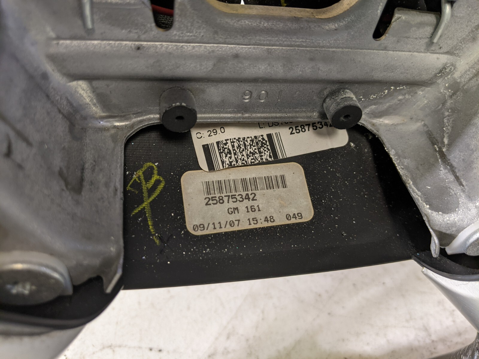 2007-2008 GMC Acadia Leather Steering Wheel 25875342 w/Cruise Audio Buttons OEM - Image 6