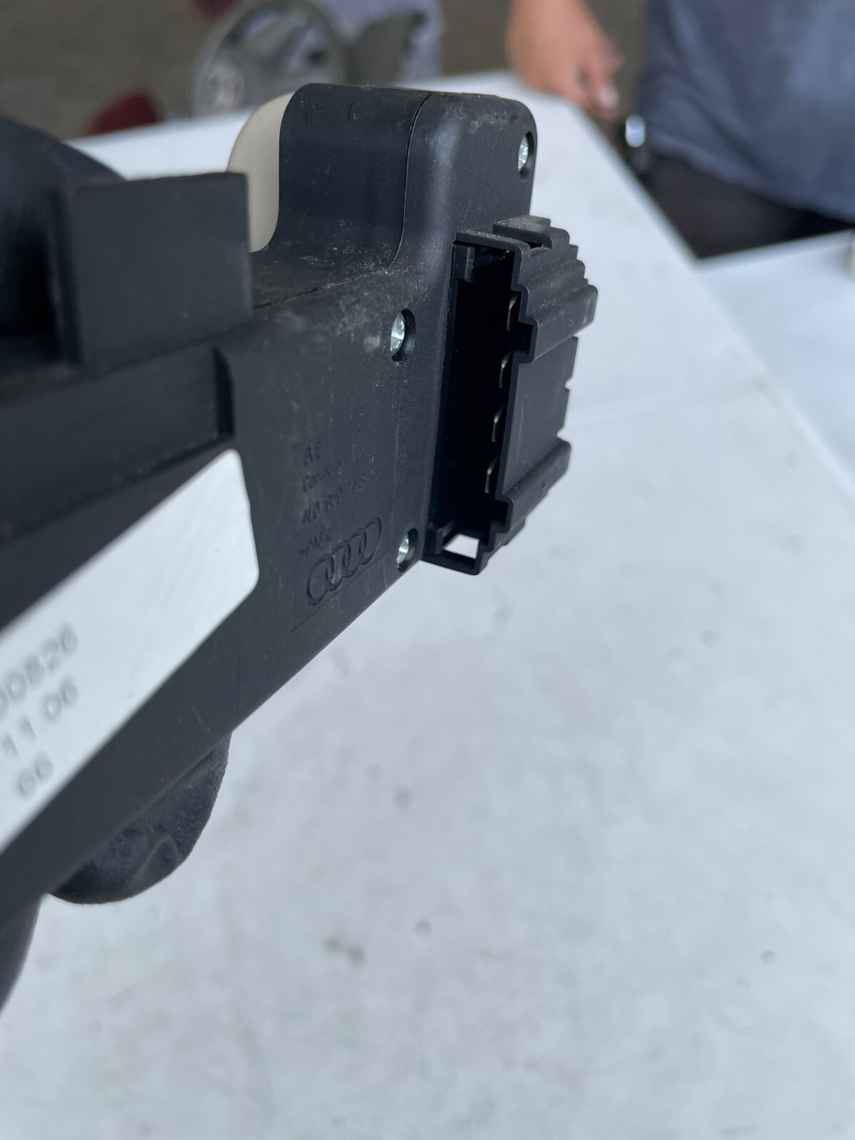 2007 - 2015 AUDI Q7 - FRONT RIGHT PASSENGER SEAT ADJUSTMENT CONTROL SWITCH OEM - Image 6