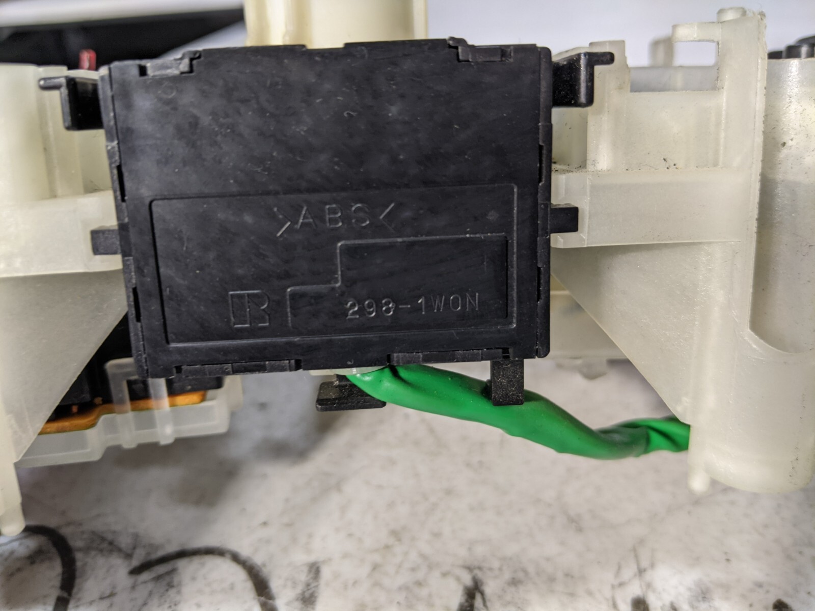 2010-2012 MAZDA CX-7 COLUMN TURN SIGNAL HEADLIGHT WINDSHIELD WIPER SWITCHES OEM - Image 7