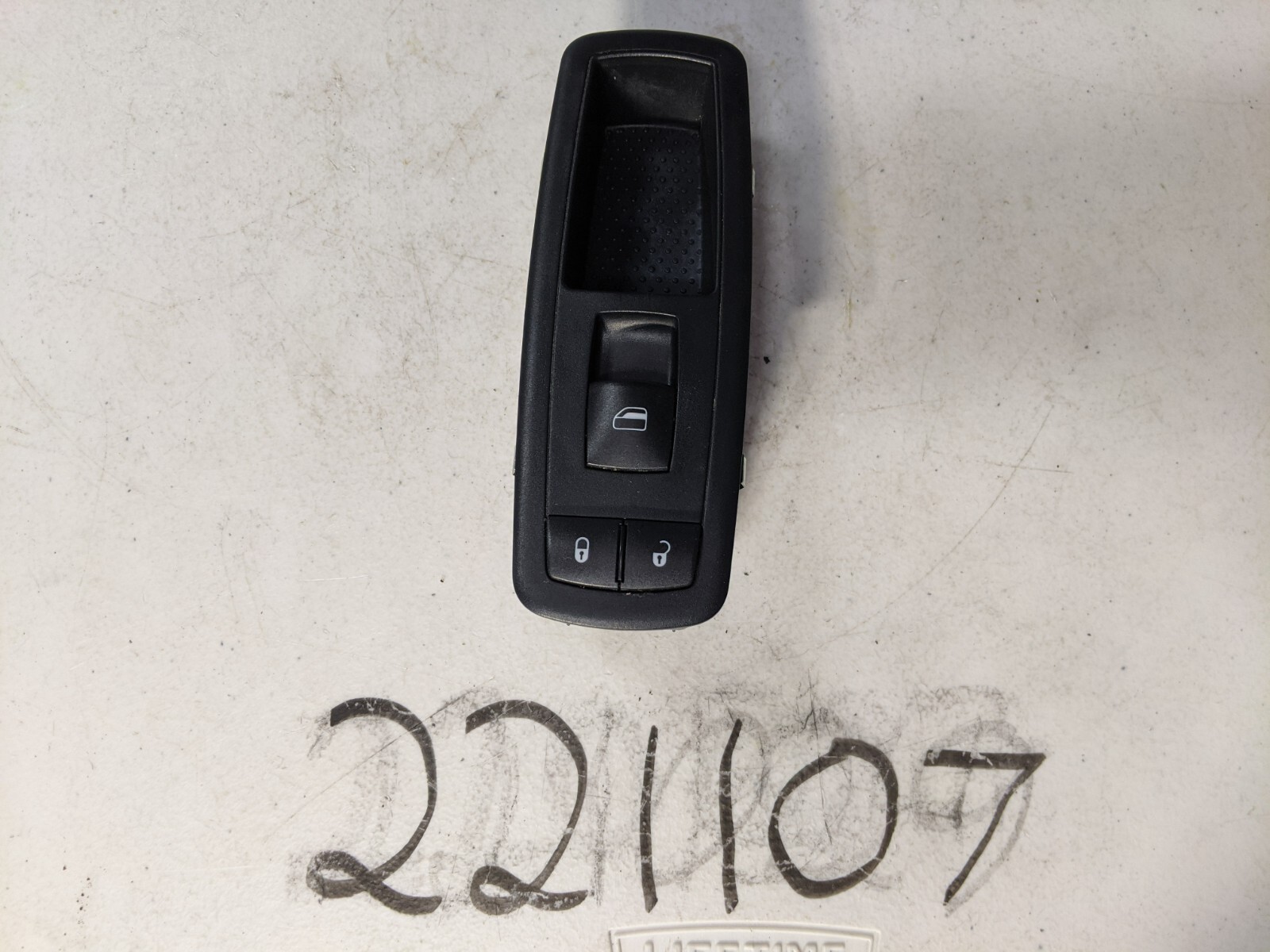 2011-2020 Dodge Journey Rear Right Side Door Window Switch Button 68084002AA OEM