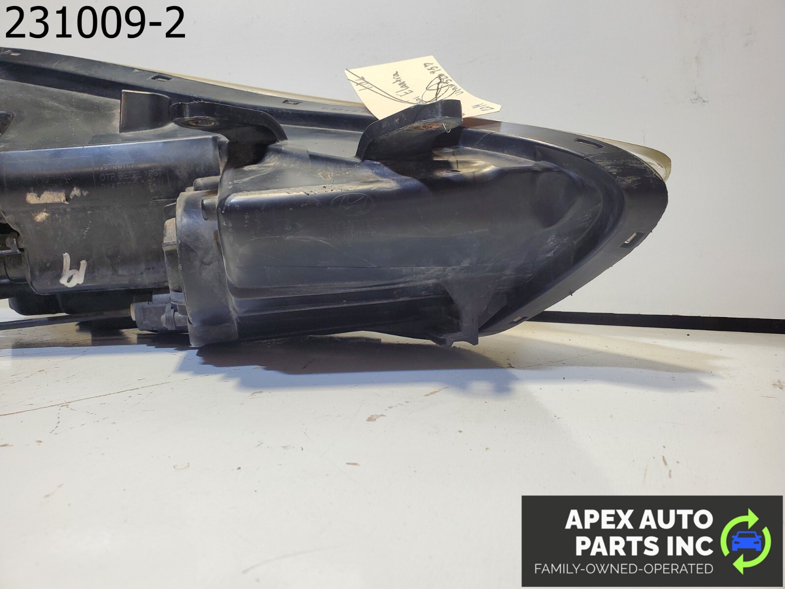 Hyundai Elantra Headlight Head Light Driver's Left Halogen 2014 2015 2016 - Image 5