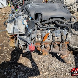 *NO SHIPPING* OEM 2002 Chevrolet Suburban Engine Complete Assembly