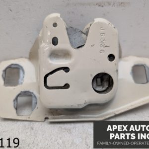 OEM 1978 Chevrolet Caprice 4.1L Trunk Latch Assy