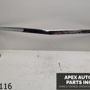 OEM 1981 Buick Riviera 5.0L GRILL TRIM T Type GRILL TRIM BEZEL