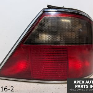 OEM 1995-1997 Jaguar XJ6 4.0L PASSENGER RH RIGHT TAIL LIGHT