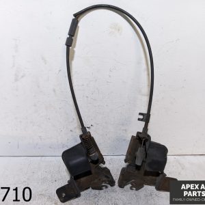 OEM 1995-1998 BMW 740i 4.4L FRONT HOOD LOCKS LATCHES PAIR