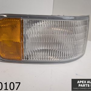 OEM 1995 Cadillac Seville SLS 4.6L RIGHT MARKER LIGHT CORNER SIGNAL