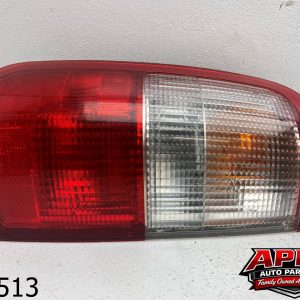 OEM 1995 Toyota T100 T-100 3.4L DRIVER SIDE REAR LEFT TAIL LIGHT ASSEMBLY