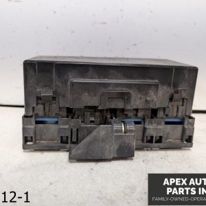 OEM 1997 Buick Riviera 3.8L Fuse Box Engine 985260