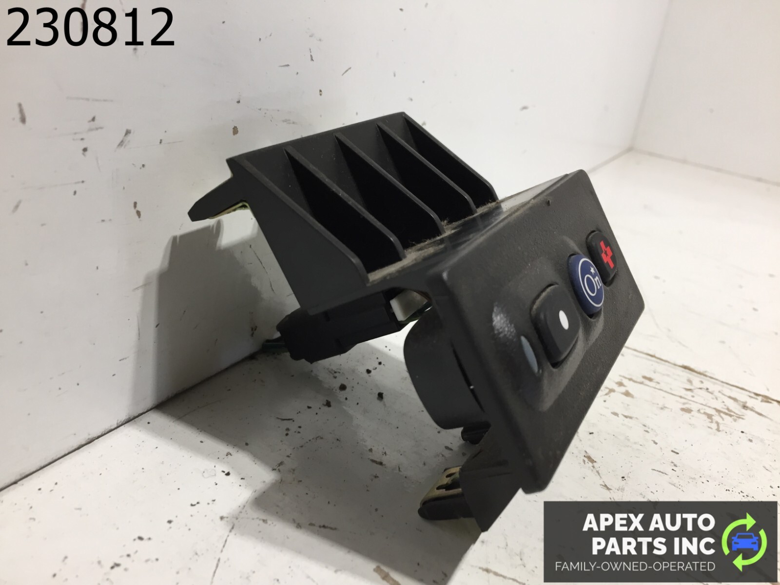 OEM 2001 2002 GMC YUKON DENALI ESCALADE OnStar BUTTON/ Emergency SWITCH 12450568 - Image 3