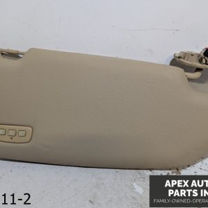 OEM 2001-2004 Volvo XC70 2.4L Driver Left Sun Visor Illuminated