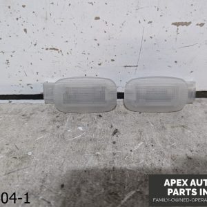 OEM 2001-2007 Mercedes C280 3.0L Interior Courtesy Light Lamp 208820050