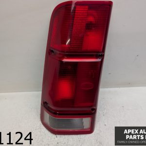 OEM 2001 Land Rover Discovery 4.0L DRIVER LEFT REAR TAIL LIGHT LAMP