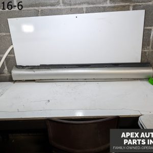 OEM 2001 Lexus LS430 4.3L FRONT Left ROCKER PANEL