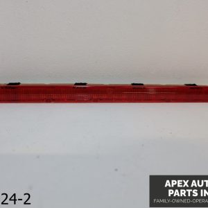 OEM 2002-2005 BMW 745i 4.4L BRAKE LIGHT Third stop lamp 8379691