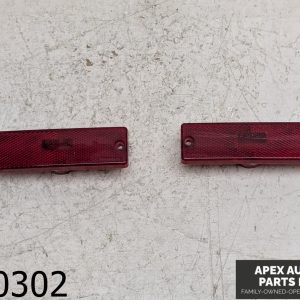 OEM 2002 Chevrolet Camaro 5.7L Pair Of Left & Right Rear Side Marker Reflectors