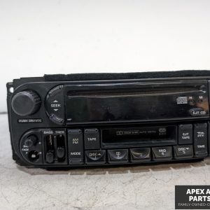 OEM 2002 Jeep Grand Cherokee 4L CD Player DVD Radio Stereo REV P05064085AC