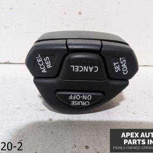 OEM 2003-2004 Infiniti M45 4.5L CRUISE CONTROL SWITCH STEERING WHEEL BUTTONS