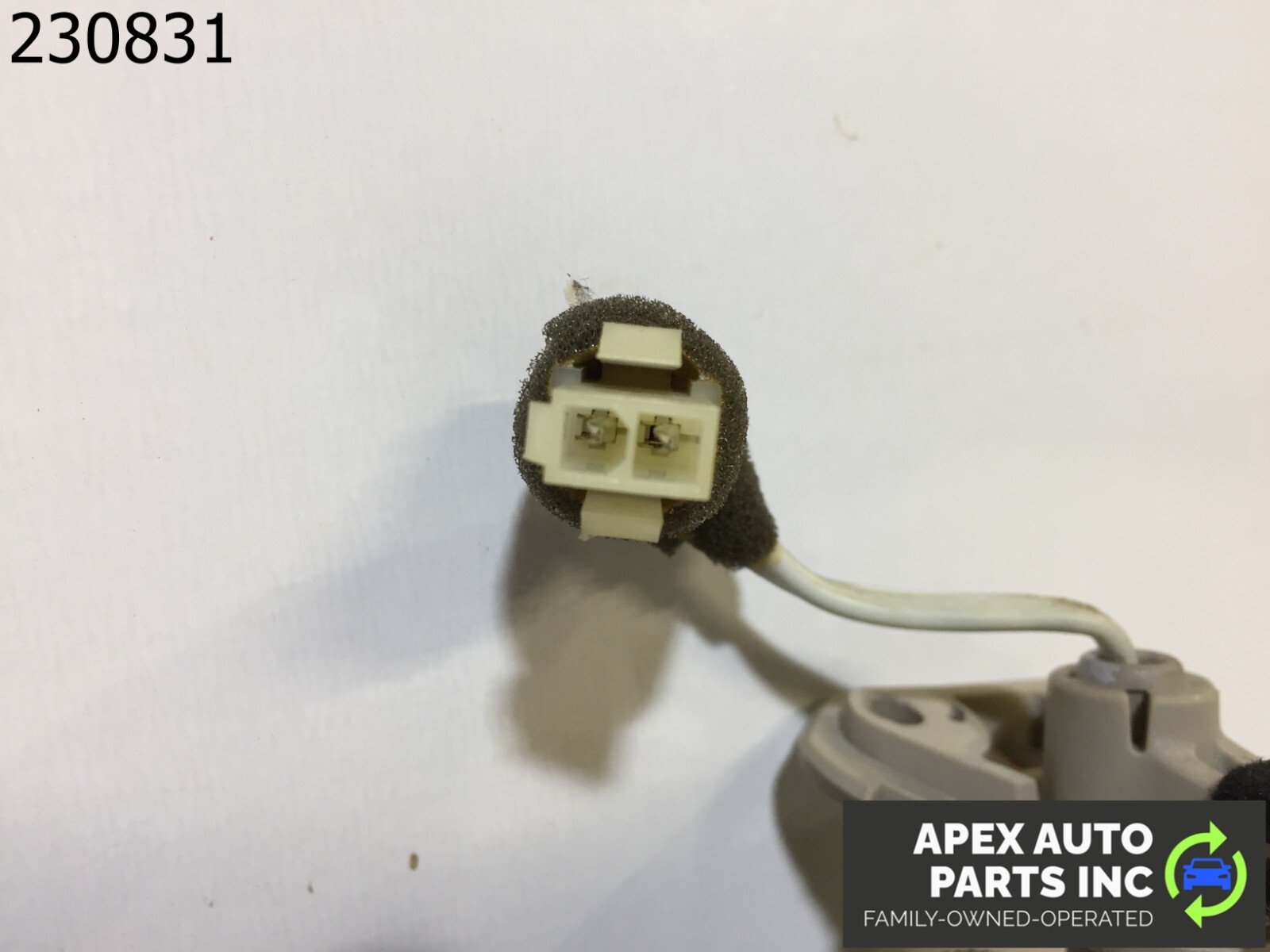 OEM 2003 - 2008 Infiniti FX35 FX45 Sun Visor Shade Beige Pair Set - Image 10