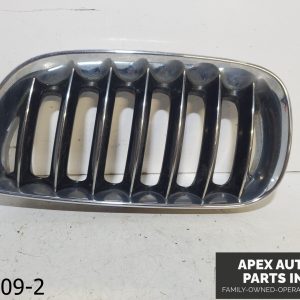 OEM 2004-2006 BMW X3 3.0L Driver Left Upper Grille Grill Chrome 51133402909-02