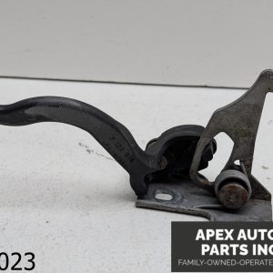 OEM 2004-2006 BMW X5 4.4L  HOOD LOCK CATCH PLATE LATCH