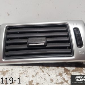 OEM 2004-2008 Chrysler Pacifica 4.0L  RIGHT DASH CLIMATE AIR VENT