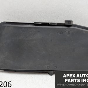 OEM 2004 Chrysler Crossfire 3.2L Fuse Box Lid Cover Black