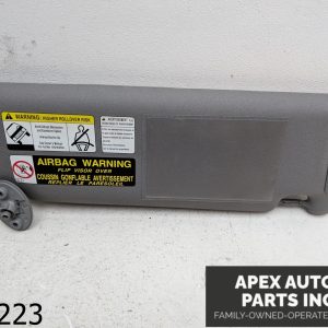 OEM 2004 Toyota 4Runner 4.7L Primary Sun Visor Left Driver Side w/ Light
