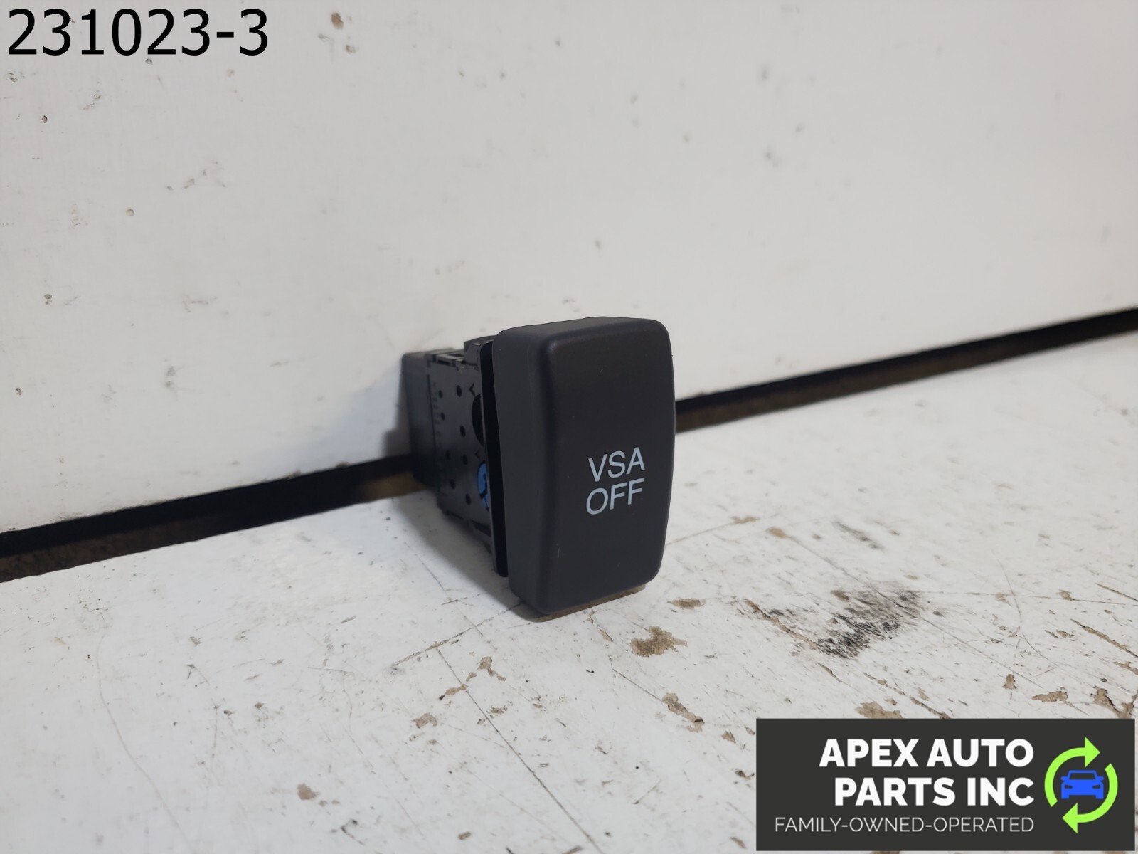 OEM 2005 Acura TL Vehicle Stability Assist VSA OFF Control Switch M22273 - Image 3