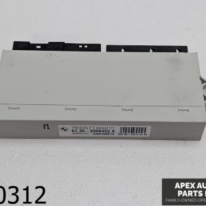 OEM 2005 BMW 745Li 4.4L DOOR CONTROL MODULE