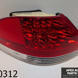 OEM 2005 BMW 745Li 4.4L Left Side Tail Light Assembly