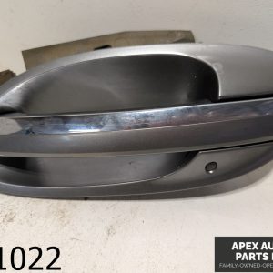 OEM 2005 BMW 745i 4.4L COMFORT LEFT EXTERIOR DOOR HANDLE