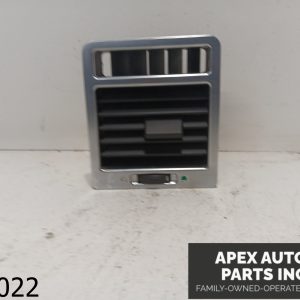 OEM 2005 Range Rover 4.4L Left Driver Dash Air Vent