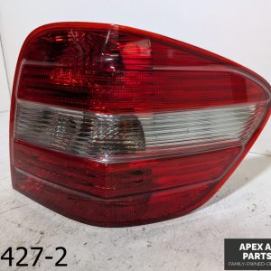 OEM 2006-2008 Mercedes ML350 3.5L Rear Right Side Outer Taillight Lamp Assembly