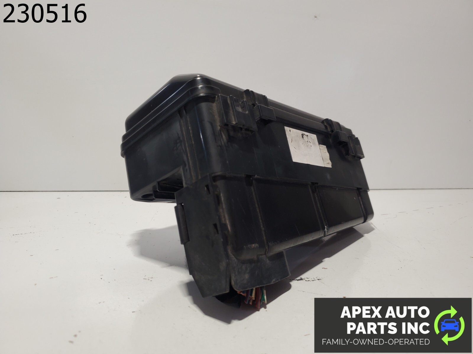 OEM 2006 Honda Pilot 3.5L Fuse Relay Box Engine Compartment - Image 6