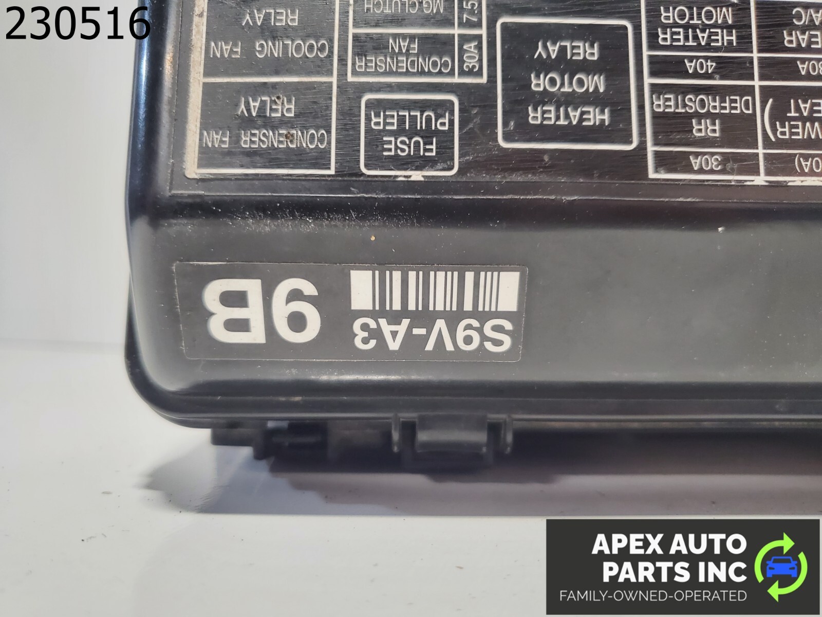 OEM 2006 Honda Pilot 3.5L Fuse Relay Box Engine Compartment - Image 10