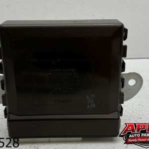 OEM 2006 Lexus GS430 4.3L Front Door Multiplex Network Control Module