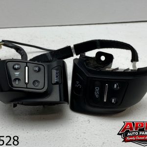 OEM 2006 Lexus GS430 4.3L Steering Wheel Control Switch Button