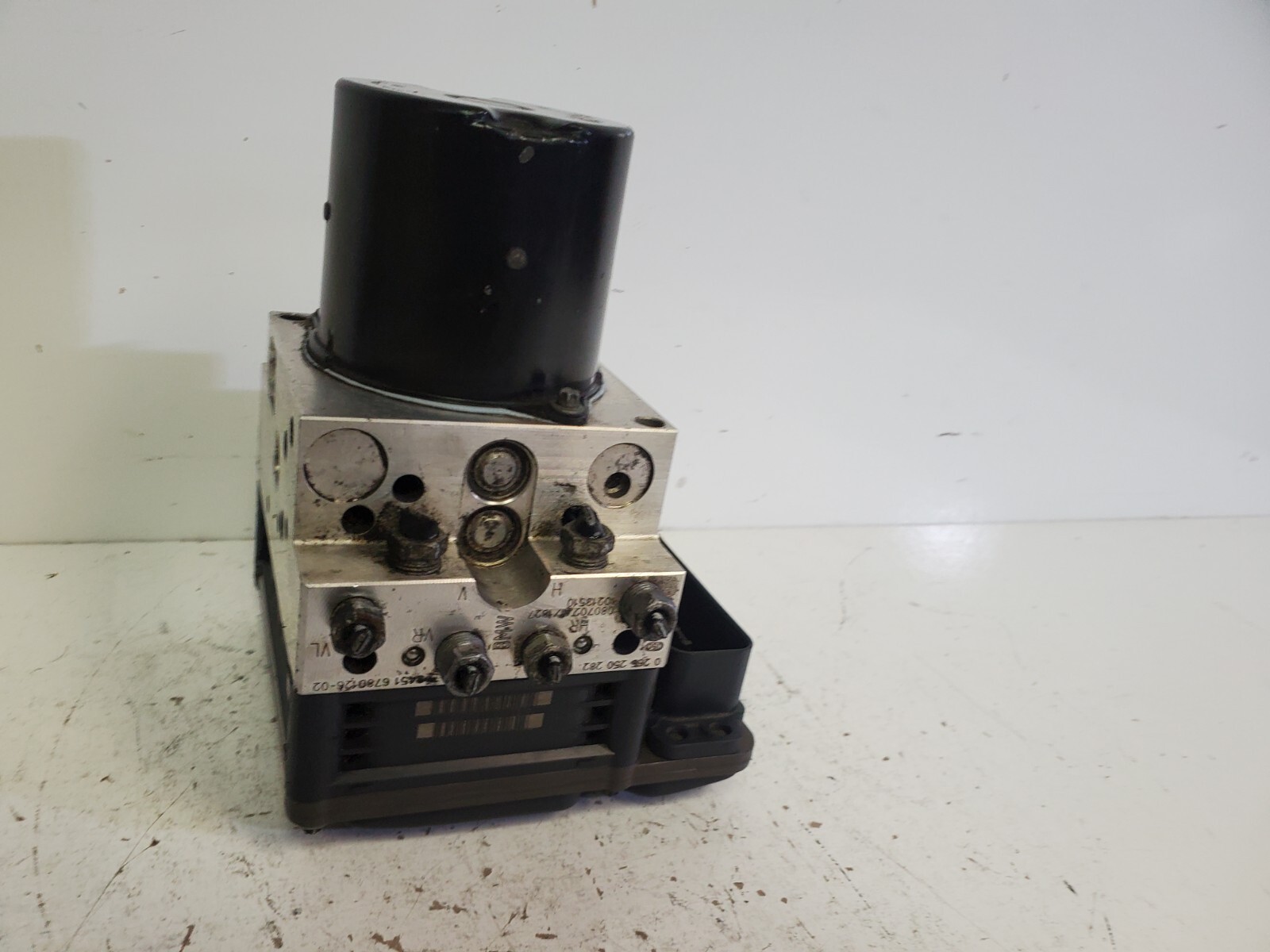 OEM 2007-2013 Bmw X5 ABS Anti Braking System Pump Control Module - Image 3