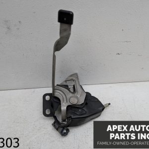 OEM 2007 Acura MDX 3.5L Hood Lock Assembly