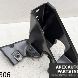 OEM 2007 BMW 328xi Wagon 3.0L Front Lock Plate Mount