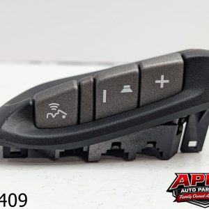 OEM 2007 Lexus LS460 4.6L STEERING WHEEL VOLUME CONTROL SWITCH